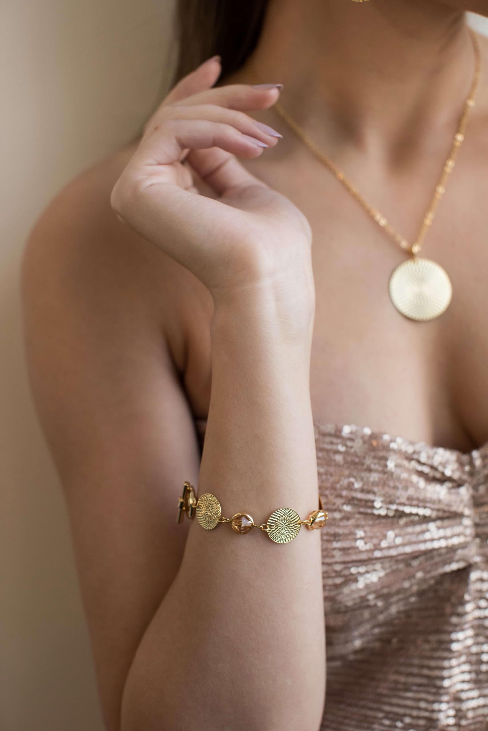 צמיד מטבעות זהב פני Princess K Jewelry