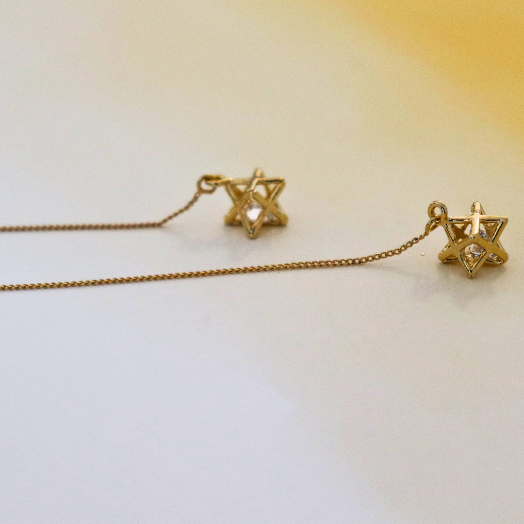 עגילי חוט זהב מגן דוד Princess K Jewelry